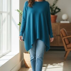 Neiman Marcus Blue Knit Top